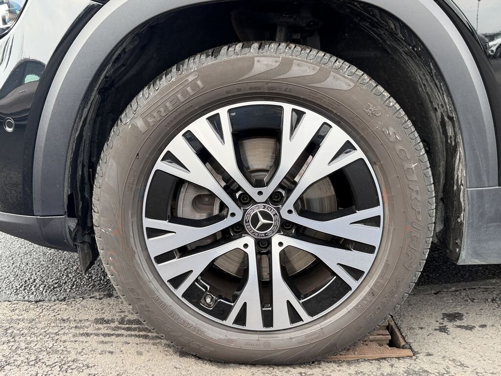 Mercedes-Benz GLB SUV / Terénní 2,0 l 110 kw