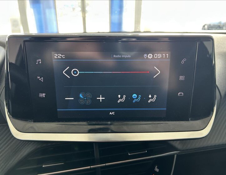 Peugeot 2008 SUV / Terénní 1,2 l 74 kw