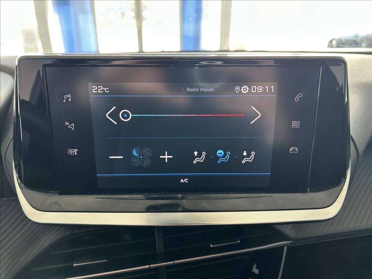 Peugeot 2008 SUV / Terénní 1,2 l 74 kw