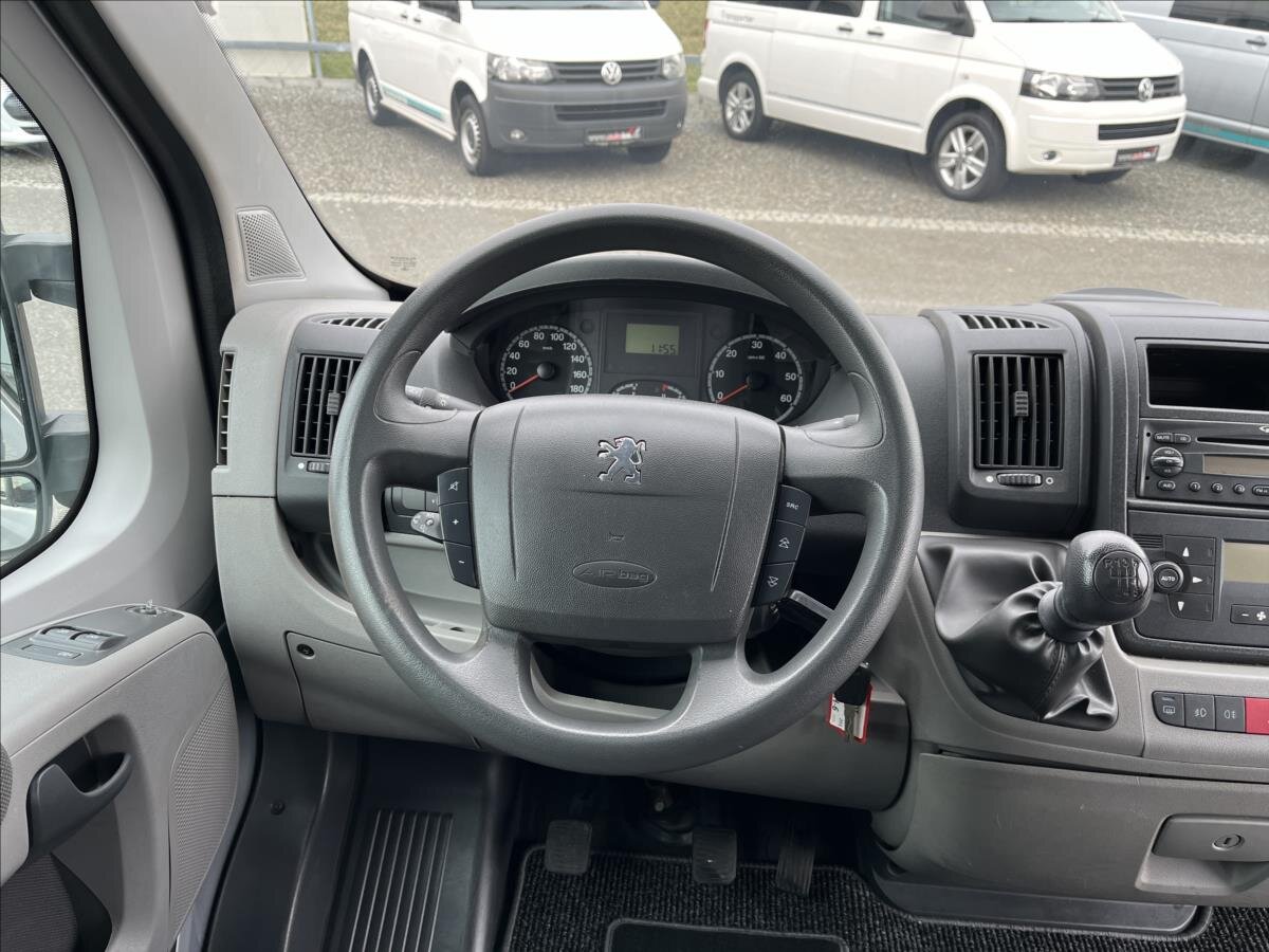 Peugeot Boxer Kombi 2,2 l 88 kw