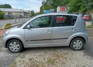 Daihatsu Sirion Hatchback 998,0 51 kw