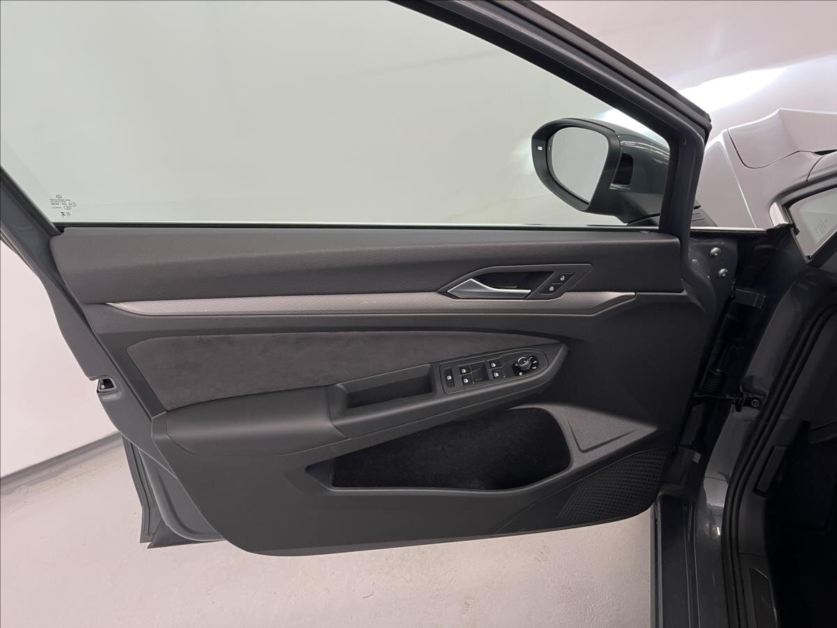 Volkswagen Golf Kombi 1,5 l 110 kw