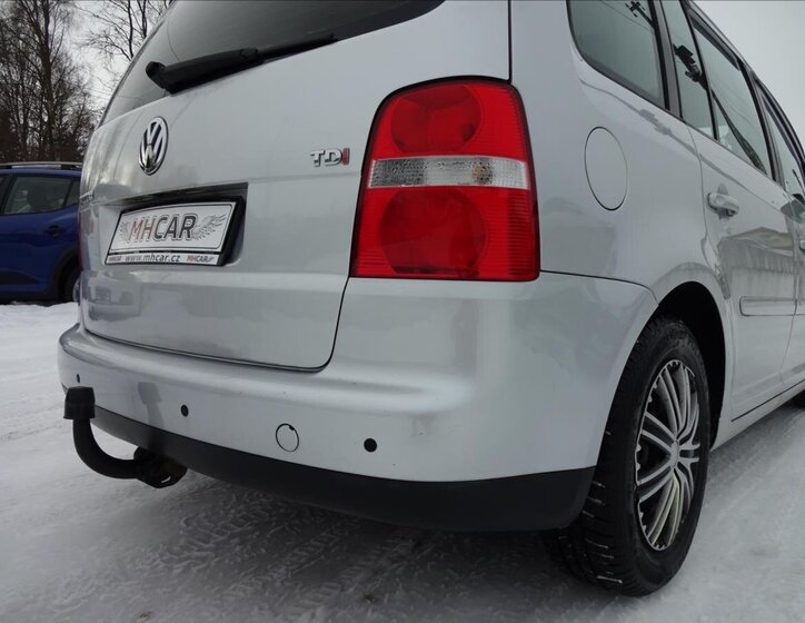 Volkswagen Touran Kombi 1,9 l 77 kw
