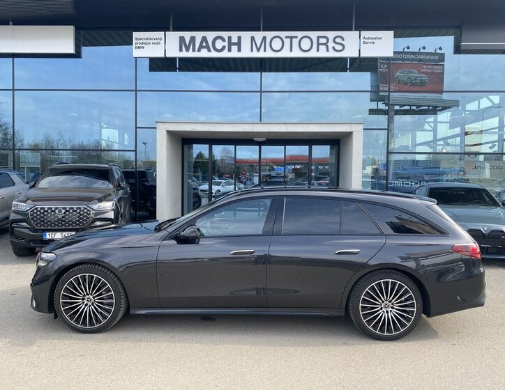 Mercedes-Benz Třídy E Kombi 2,0 l 145 kw