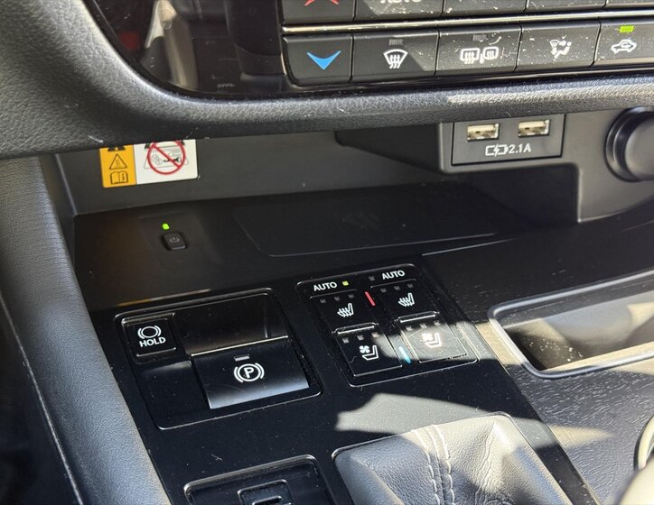 Lexus RX 450h L SUV / Terénní 3,5 l 193 kw