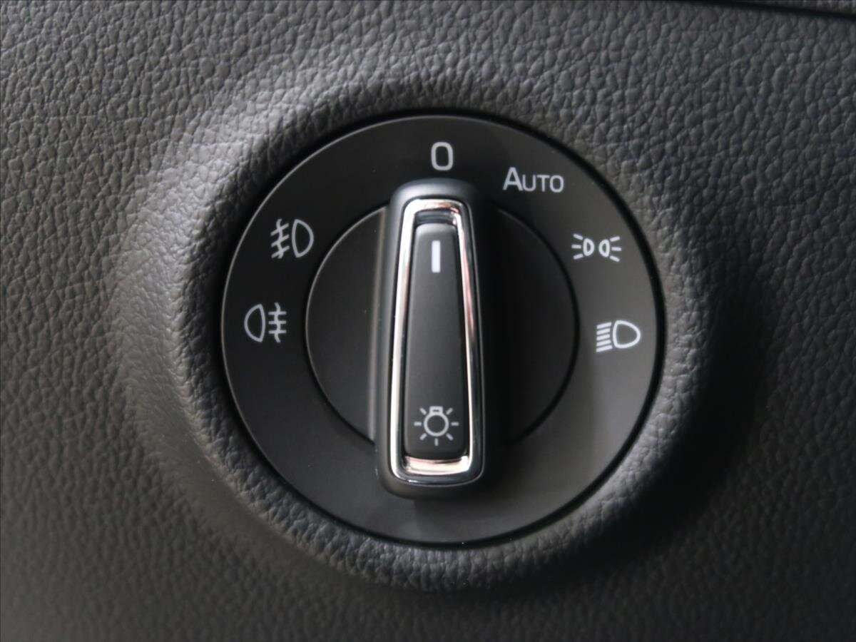 Škoda Superb Kombi 2,0 l 140 kw