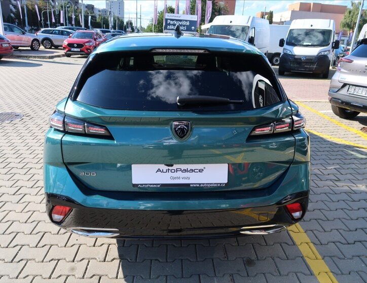 Peugeot 308 5