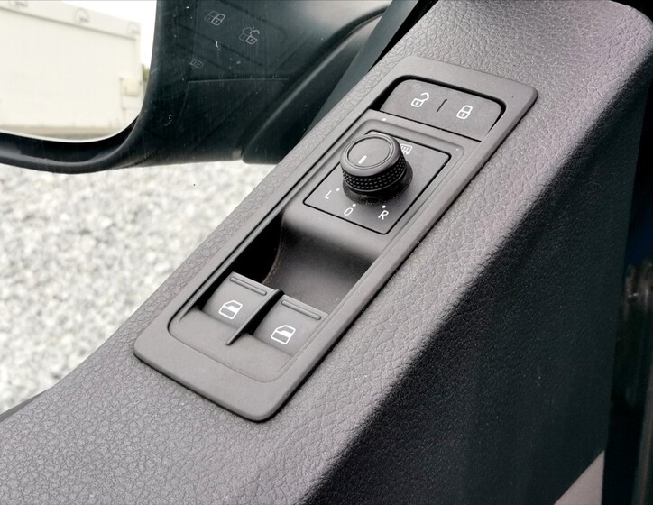 Volkswagen Transporter 13