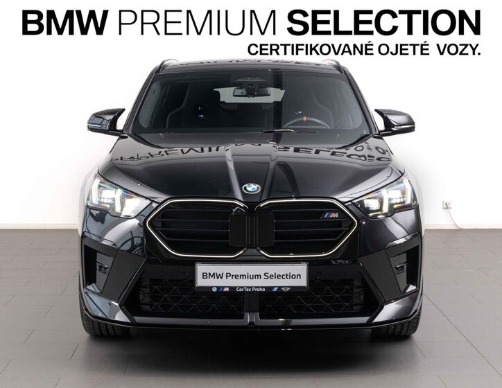 BMW X2 SUV 2,0 l 221 kw