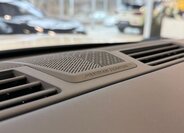 Land Rover Range Rover SUV / Terénní 4,4 l 390 kw