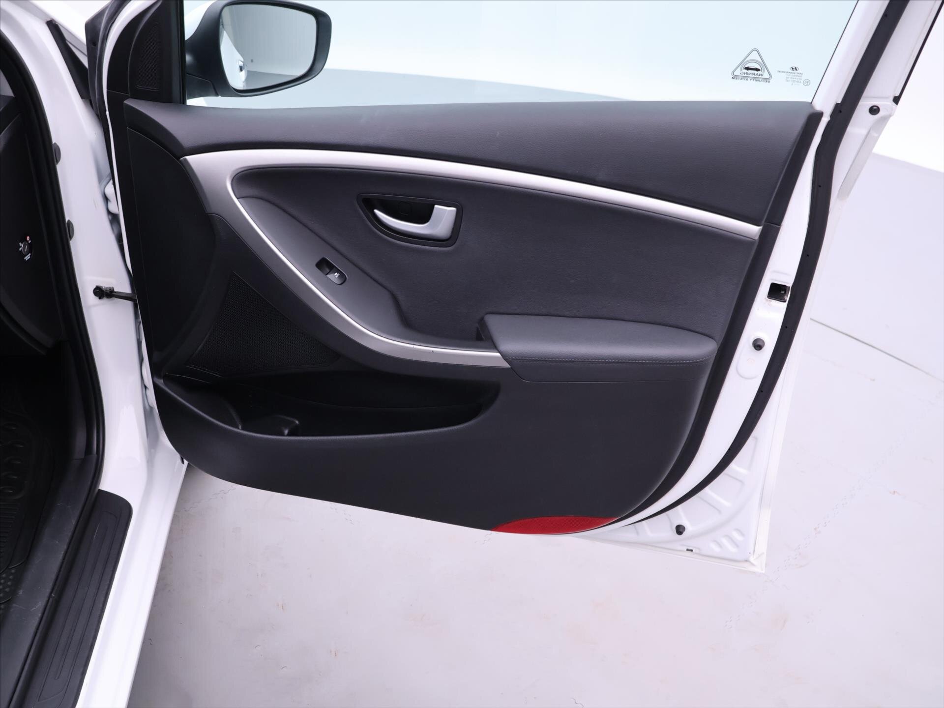 Hyundai i30 Kombi 1,6 l 99 kw