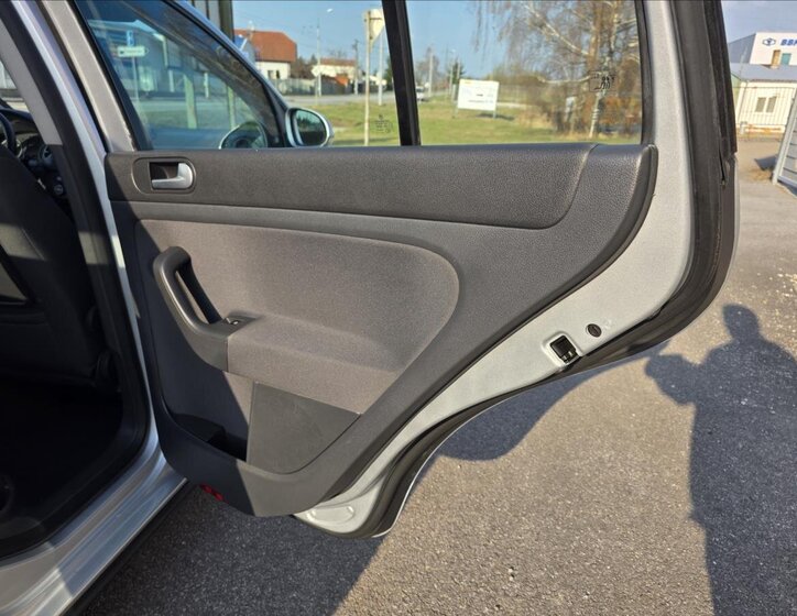 Volkswagen Golf Plus Hatchback 1,9 l 77 kw