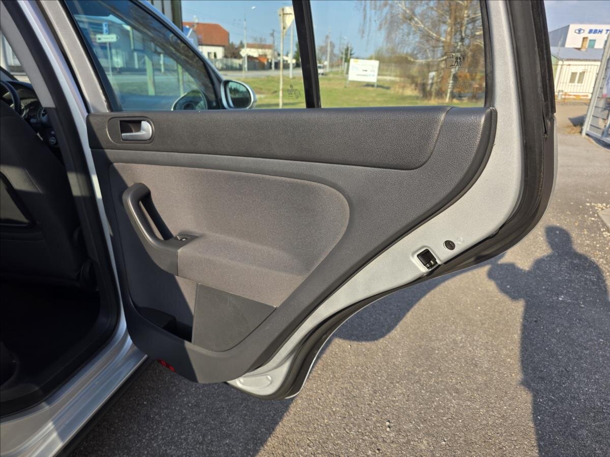 Volkswagen Golf Plus Hatchback 1,9 l 77 kw