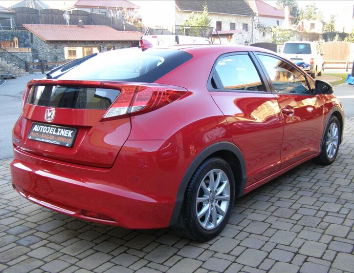 Honda Civic Hatchback 1,3 l 73 kw