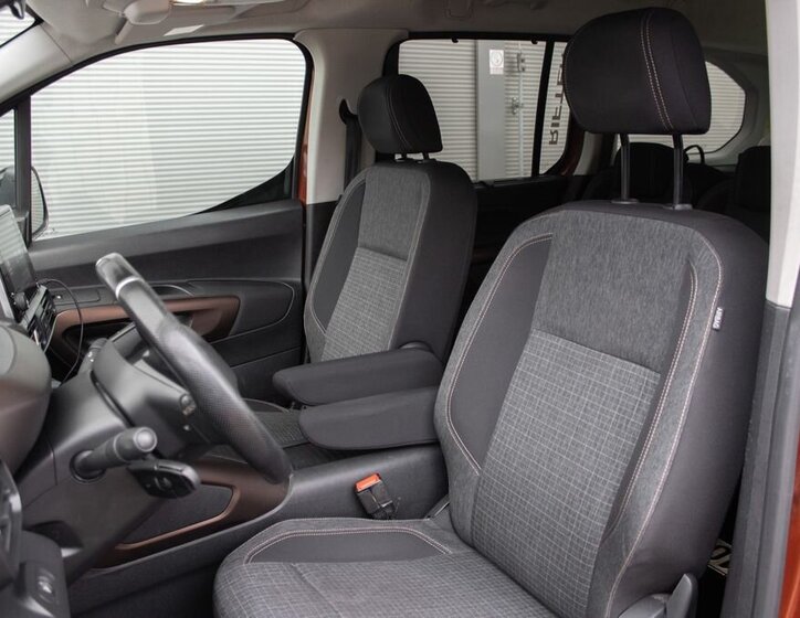 Peugeot Rifter VAN-Minibus 1,5 l 96 kw