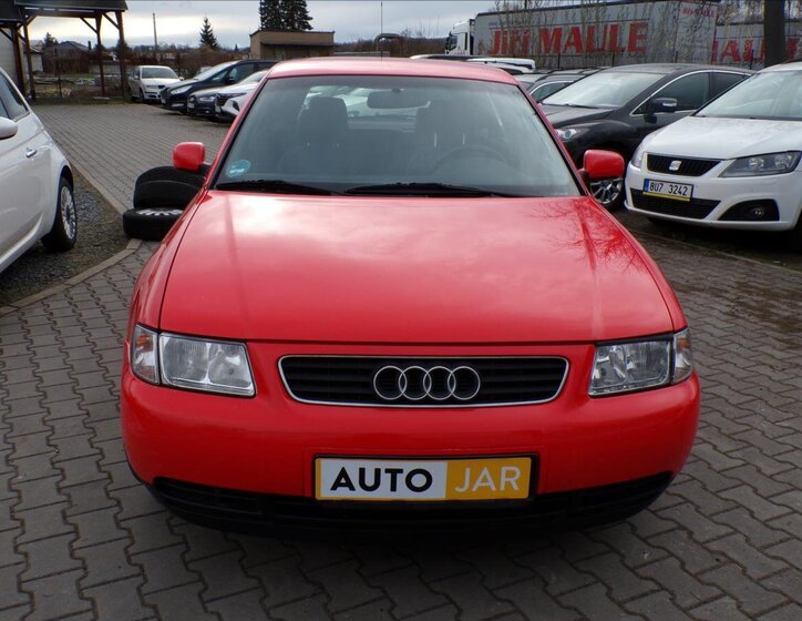 Audi A3 Hatchback 1,6 l 74 kw