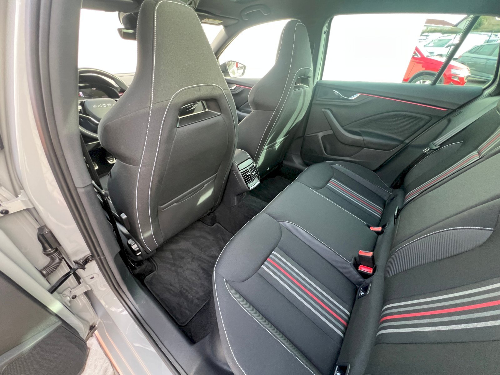 Škoda Scala Hatchback 1,0 l 85 kw