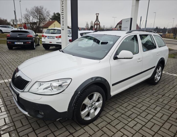 Škoda Octavia Kombi 2,0 l 103 kw