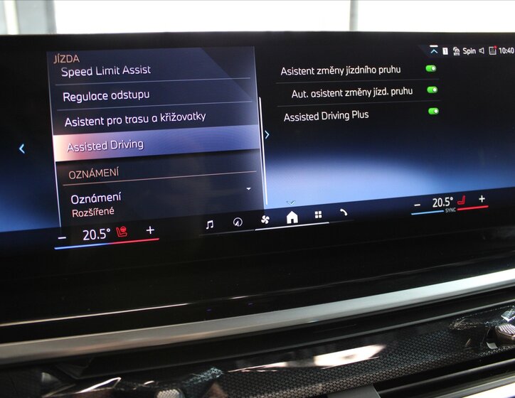 BMW X5 SUV / Terénní 3,0 l 210 kw