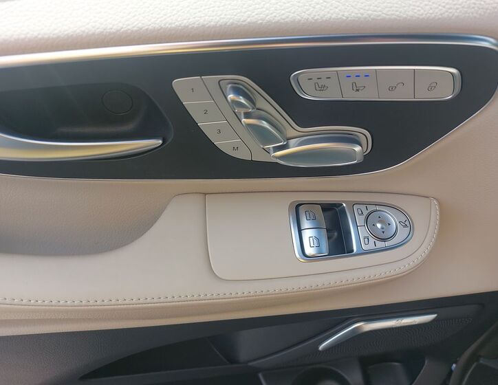 Mercedes-Benz Třídy V 24