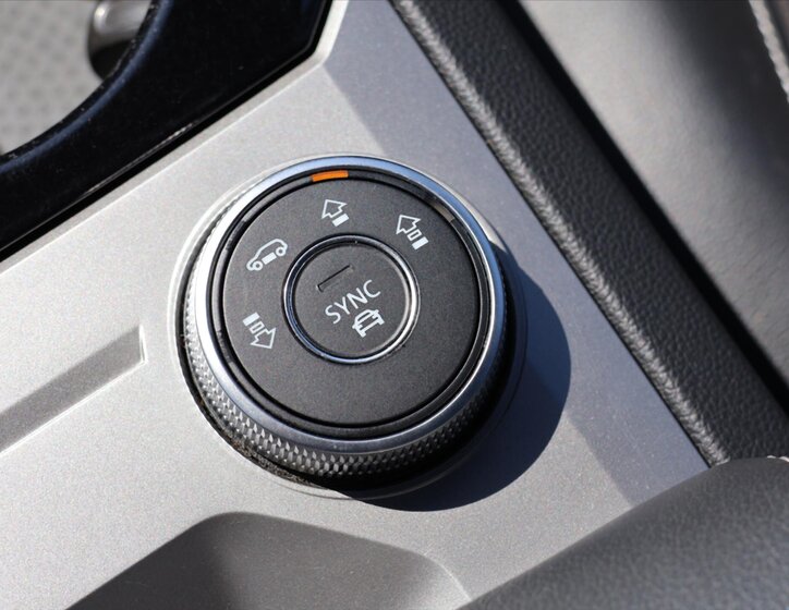 Volkswagen Touareg SUV 3,0 l 170 kw