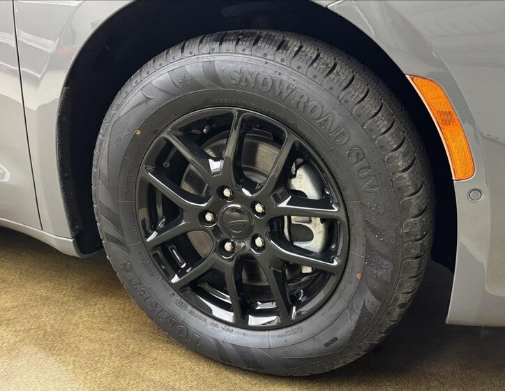 Chrysler Pacifica MPV 3,6 l 214 kw