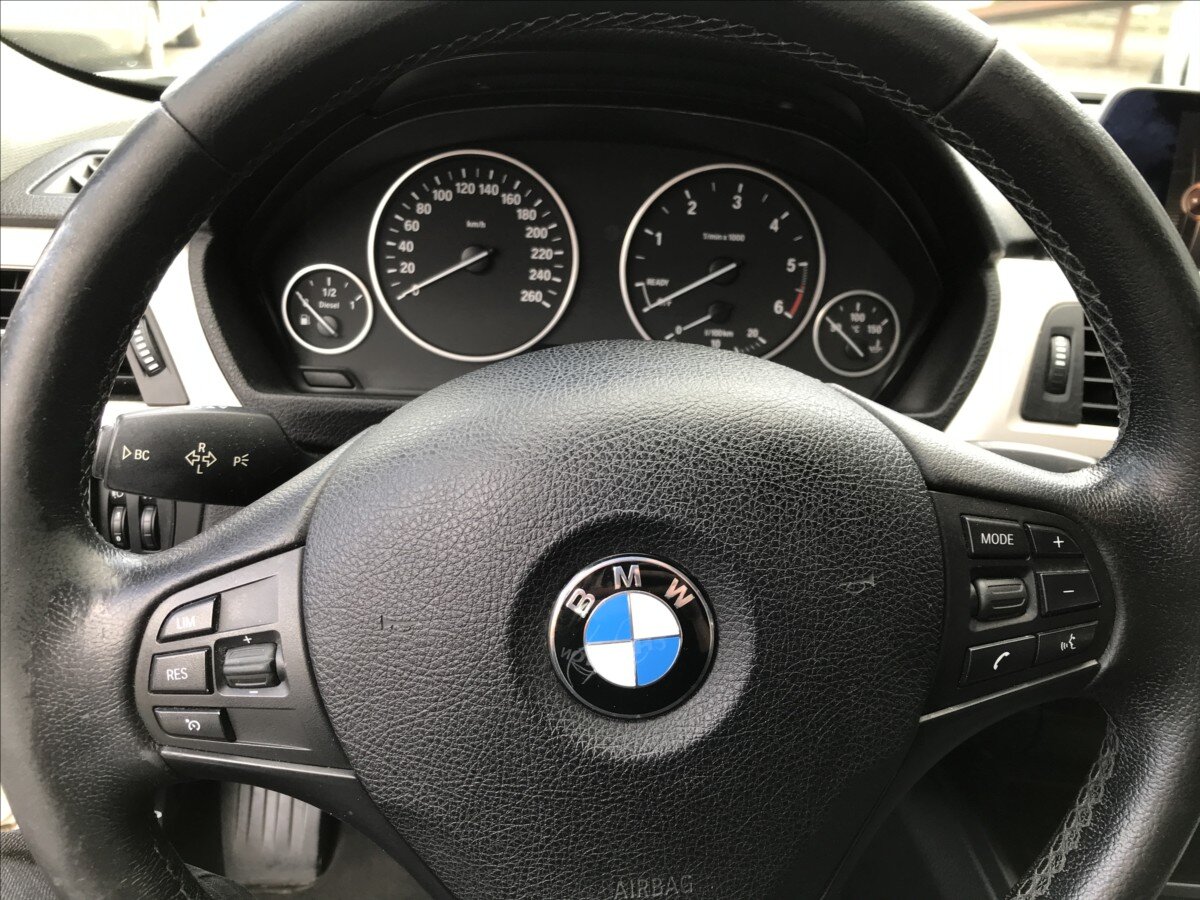 BMW Řada 3 Kombi 2,0 l 110 kw