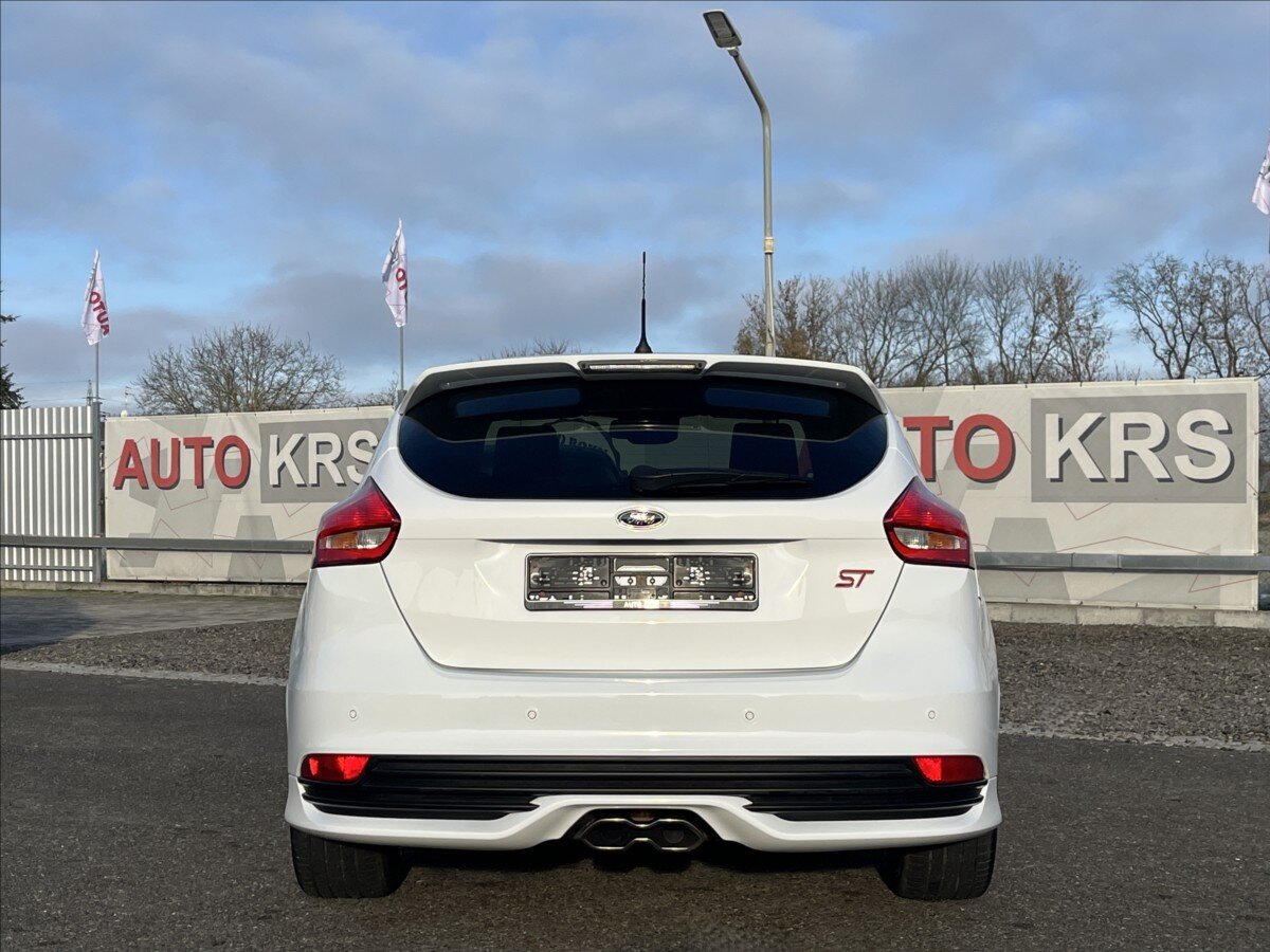 Ford Focus Hatchback 2,0 l 184 kw