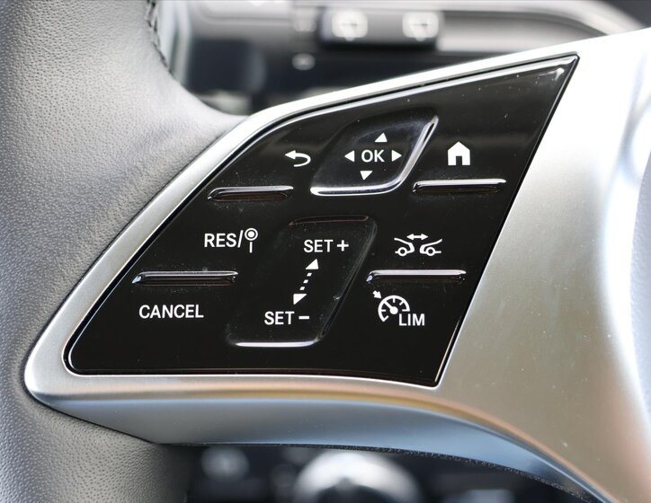 Mercedes-Benz Vito Kombi 2,0 l 174 kw