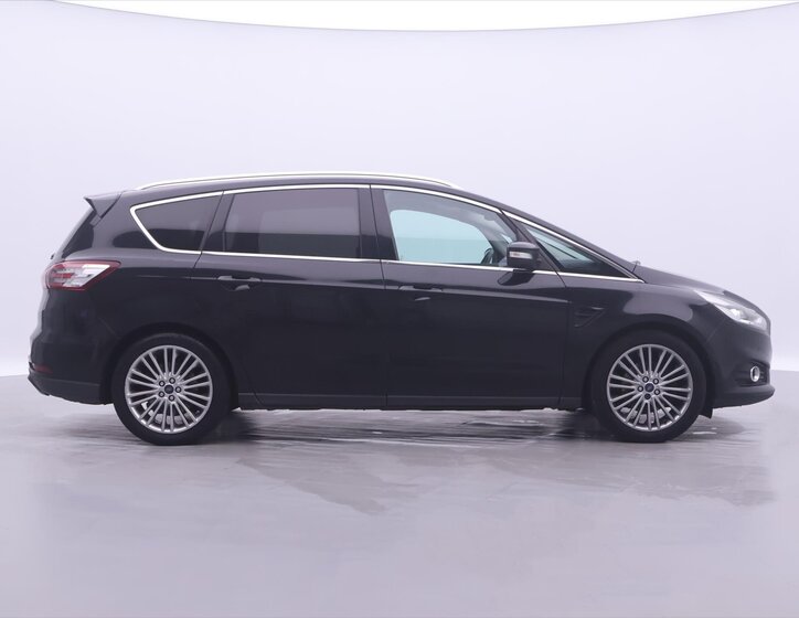 Ford S-MAX 8
