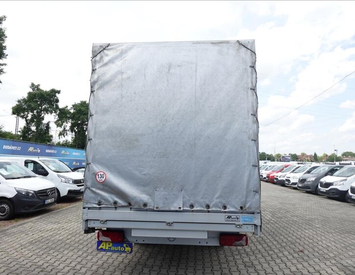 Mercedes-Benz Sprinter Valník 2,0 l 125 kw