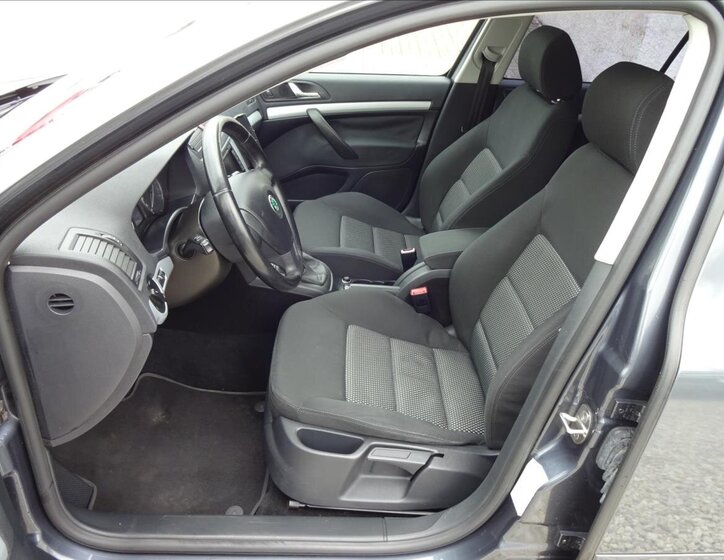 Škoda Octavia Kombi 1,8 l 118 kw