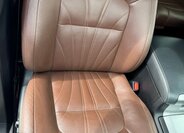 Toyota Land Cruiser SUV / Terénní 4,5 l 186 kw