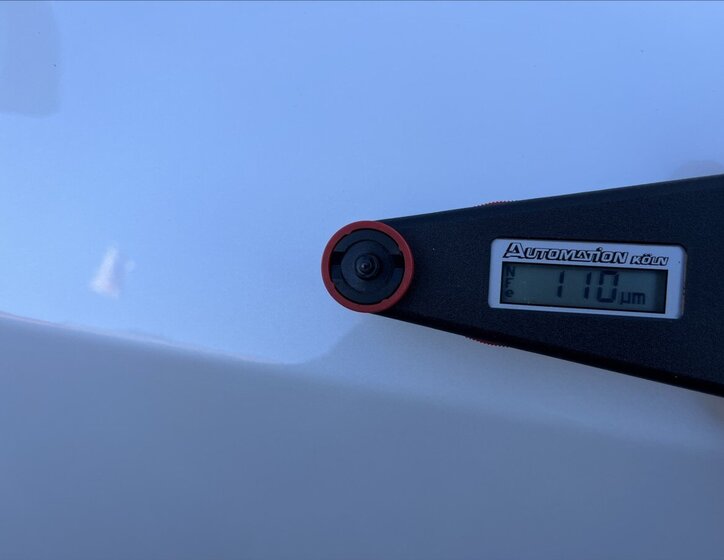 Tesla Model 3 Sedan / Limuzína 0,0 208 kw