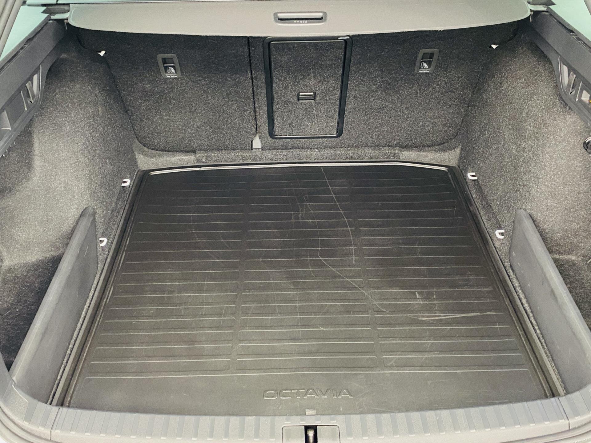 Škoda Octavia Kombi 2,0 l 195 kw