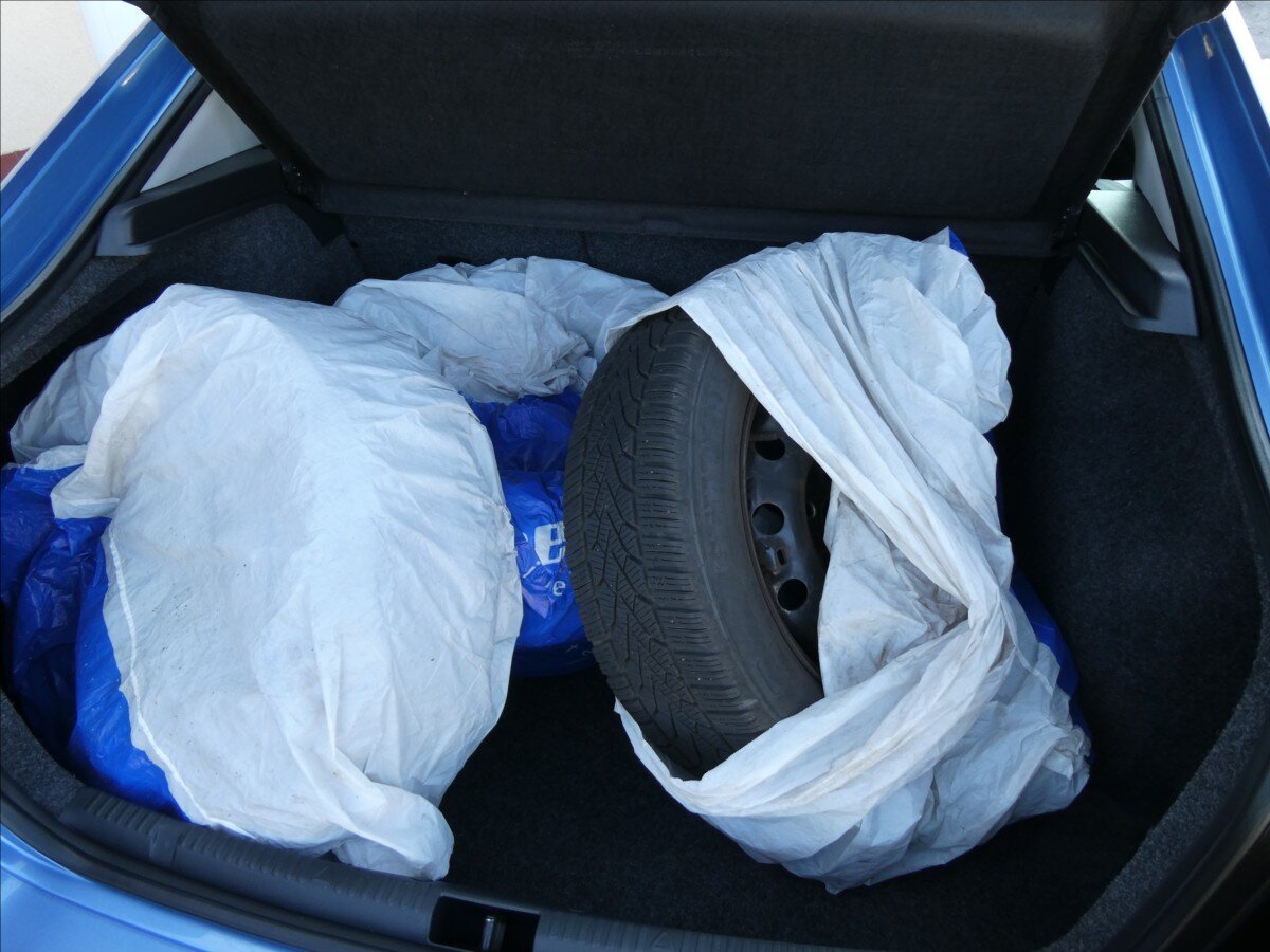 Škoda Rapid Sedan / Limuzína 1,2 l 66 kw