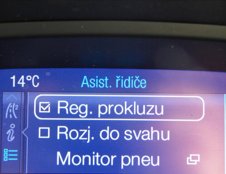 Ford Kuga SUV / Terénní 2,0 l 110 kw