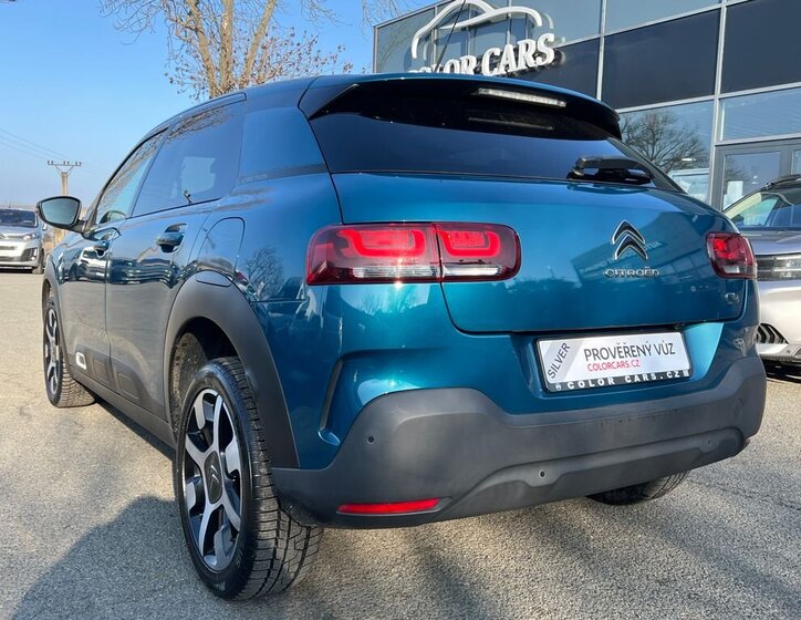 Citroën C4 Cactus Hatchback 1,2 l 96 kw