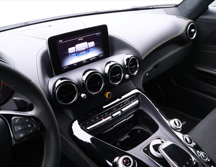 Mercedes-Benz AMG GT Kupé 4,0 l 430 kw