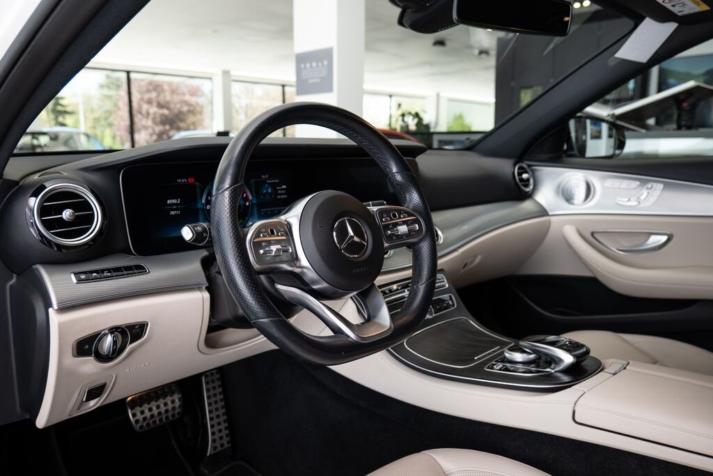 Mercedes-Benz Třídy E Sedan / Limuzína 2,0 l 145 kw