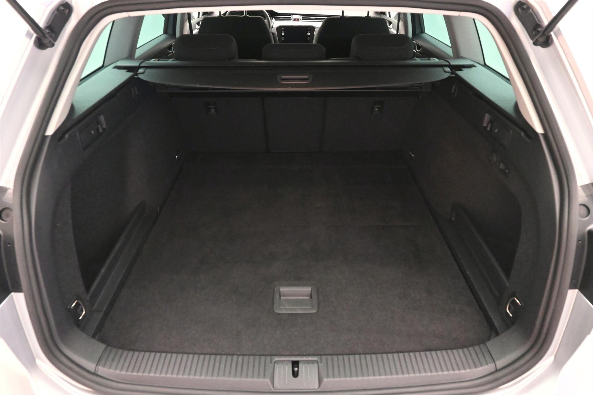 Volkswagen Passat Kombi 2,0 l 110 kw
