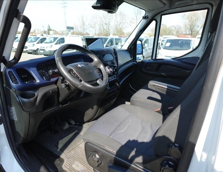 Iveco Daily Ostatní 2,3 l 100 kw