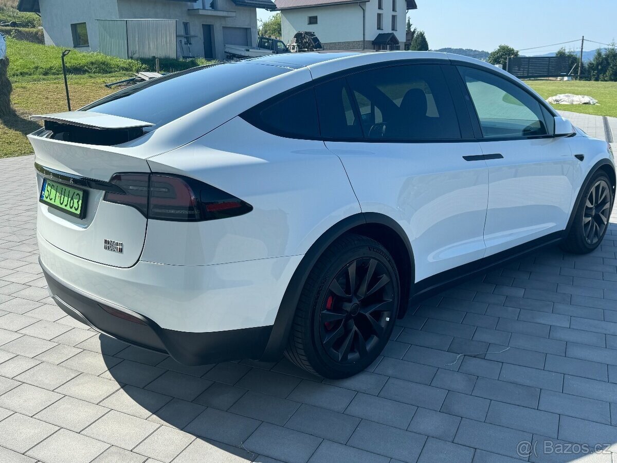 Tesla Model X Sedan 0,0 0