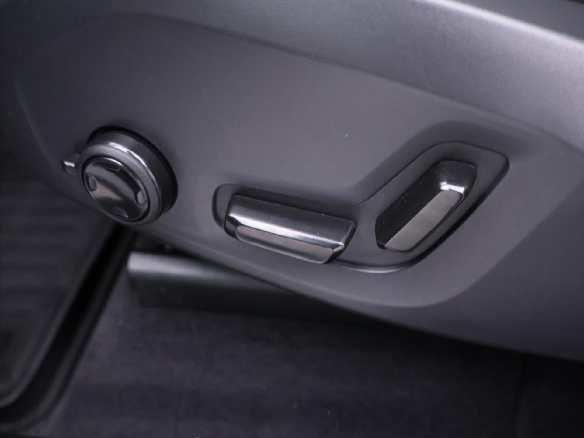 Volvo XC60 SUV 2,0 l 183 kw