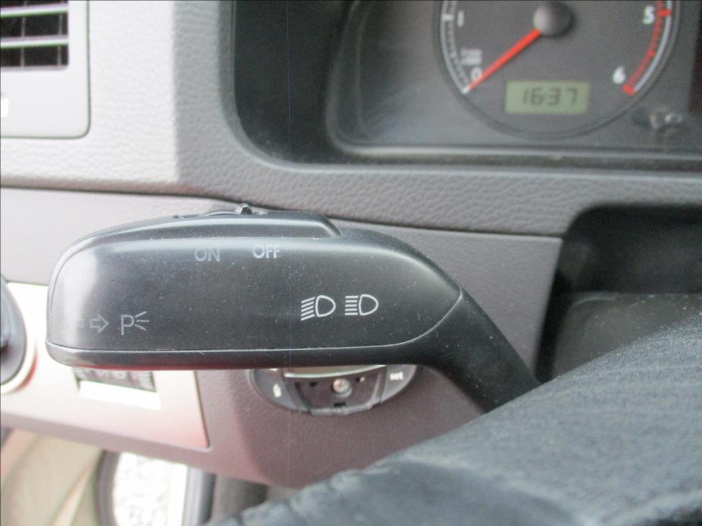 Volkswagen Multivan VAN / Minibus 2,5 l 96 kw