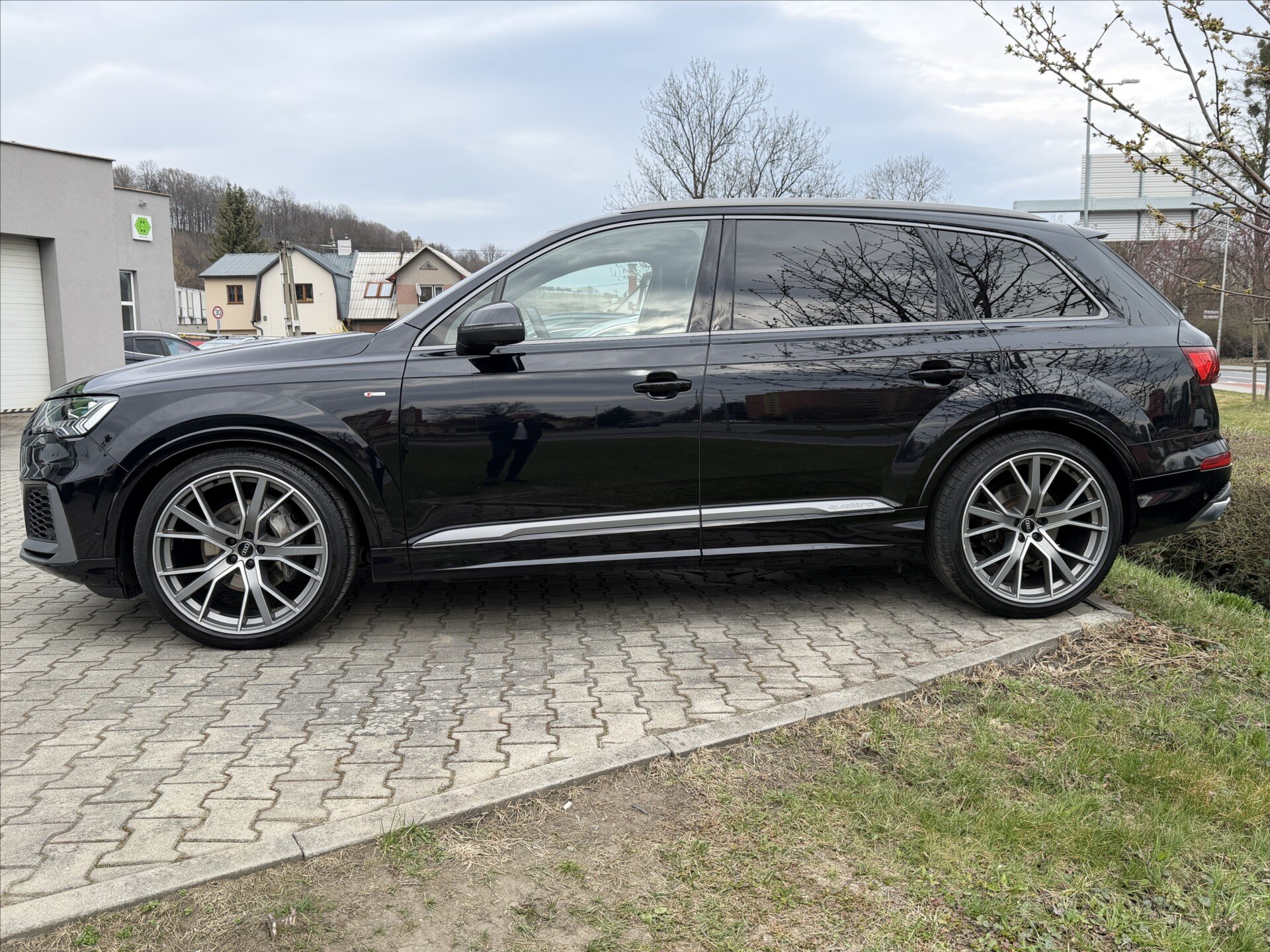 Audi Q7 Kombi 3,0 l 210 kw