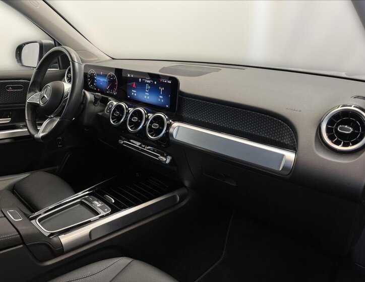 Mercedes-Benz GLB 14