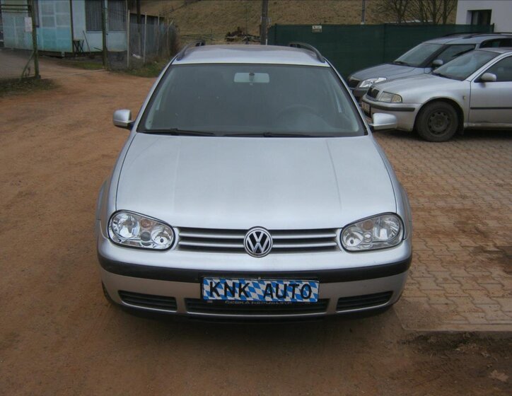 Volkswagen Golf Kombi 1,9 l 74 kw