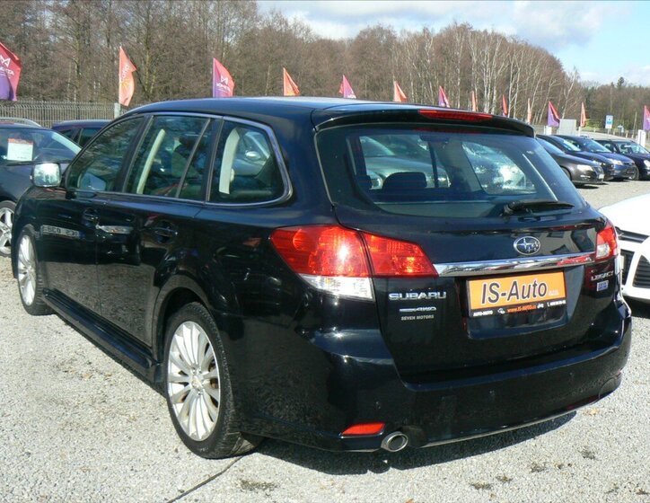 Subaru Legacy Kombi 2,0 l 110 kw