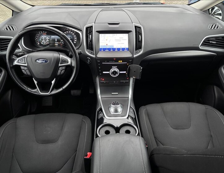 Ford S-MAX MPV 2,5 l 140 kw